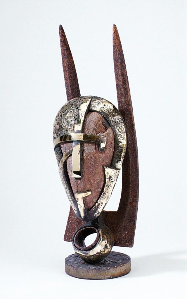 27 — sculpture de Paul Gonez